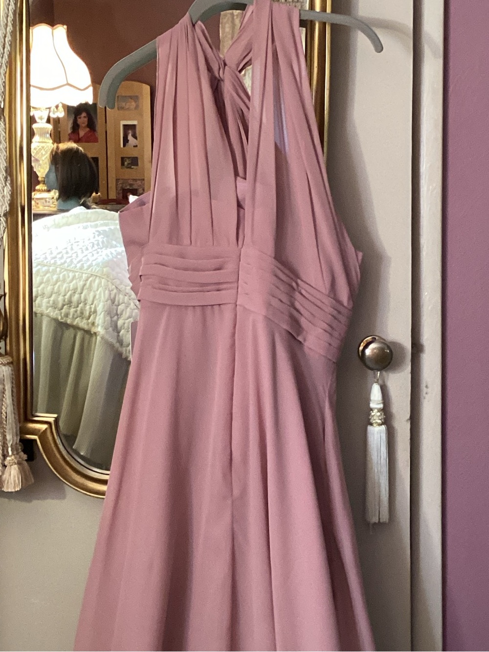 Elegant Dusty Rose Halter Wedding Dress with Pleated Waist